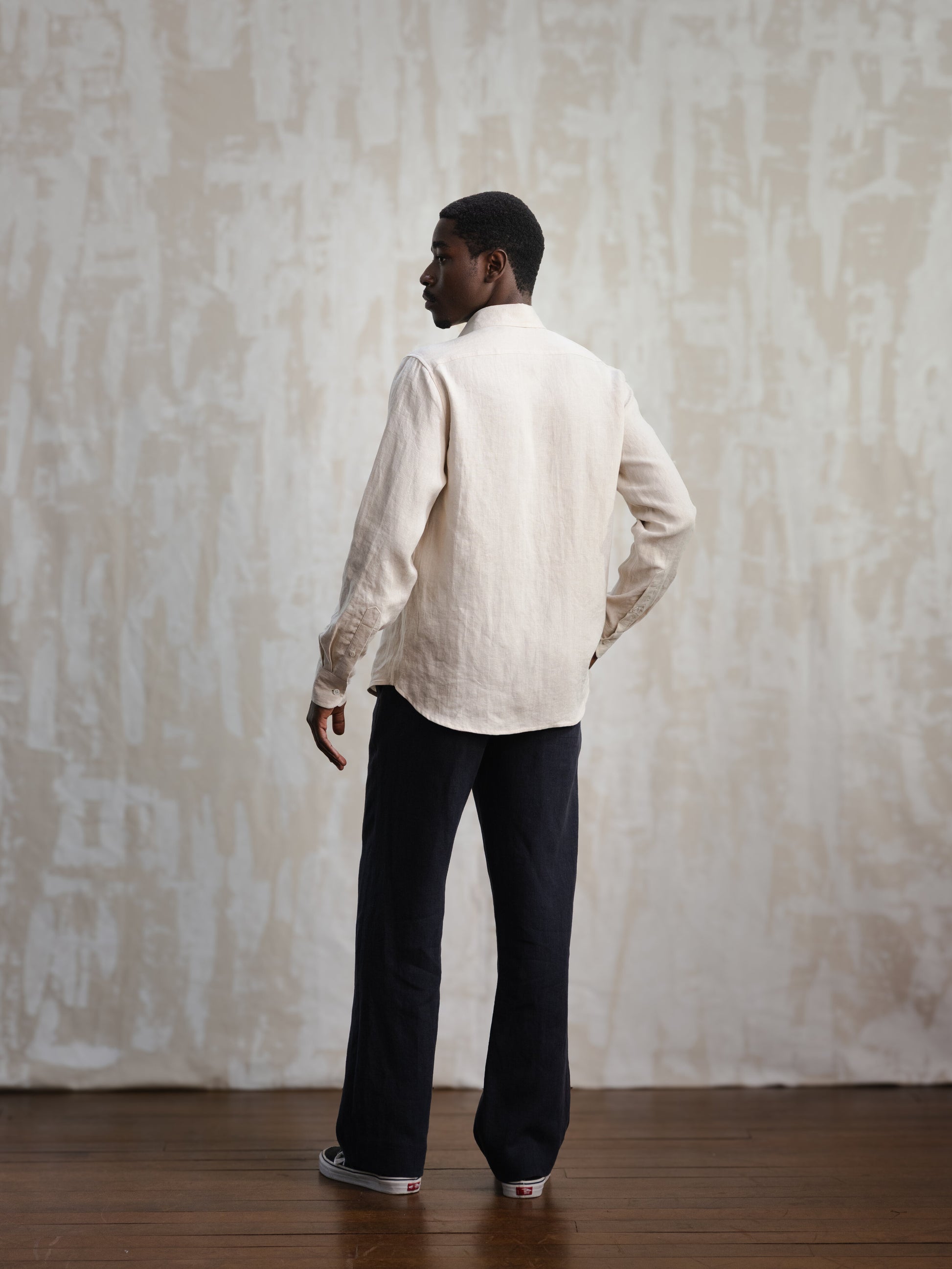 Sand Spread Collar Linen Shirt