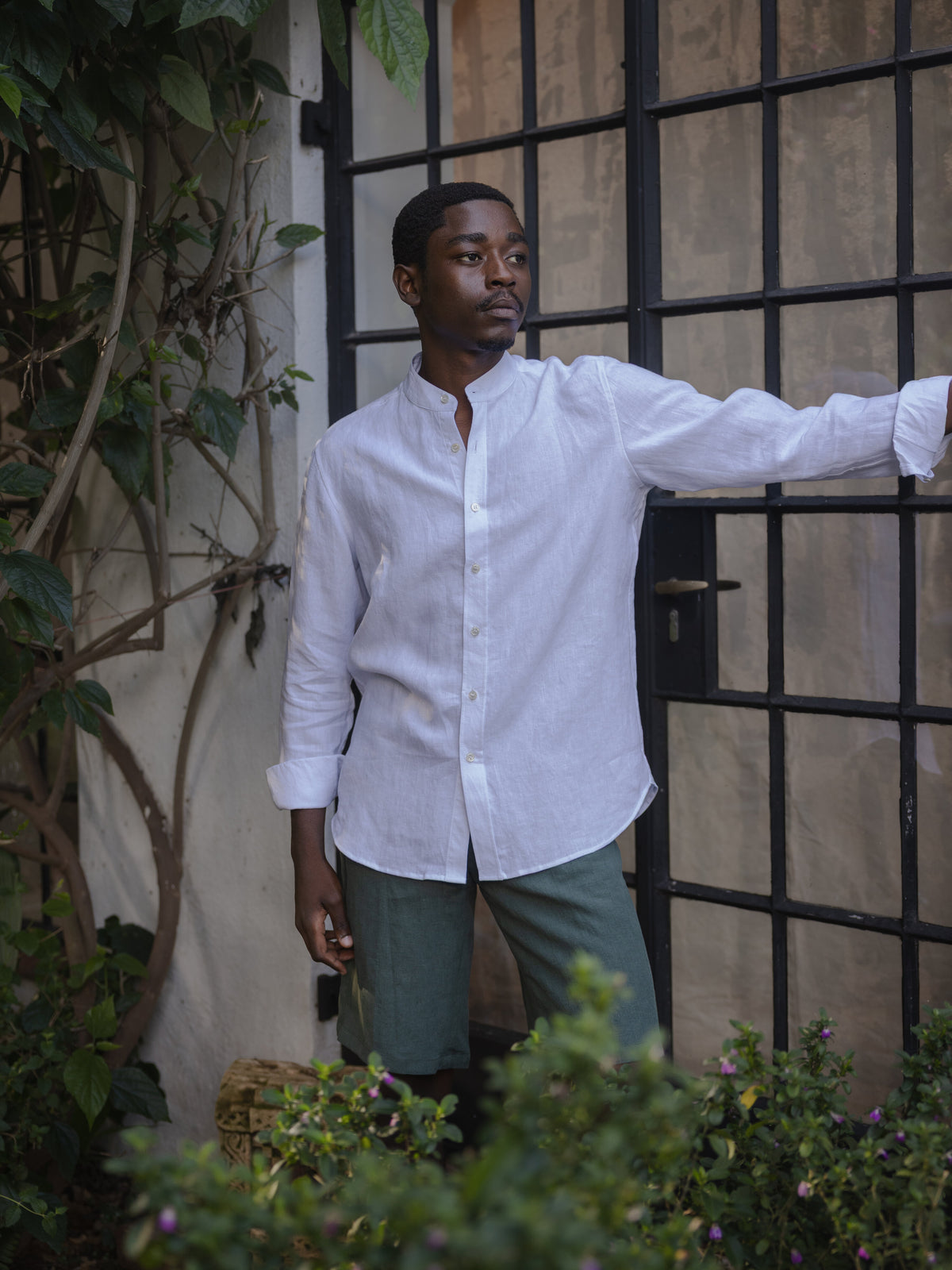 White Band Collar Linen Shirt