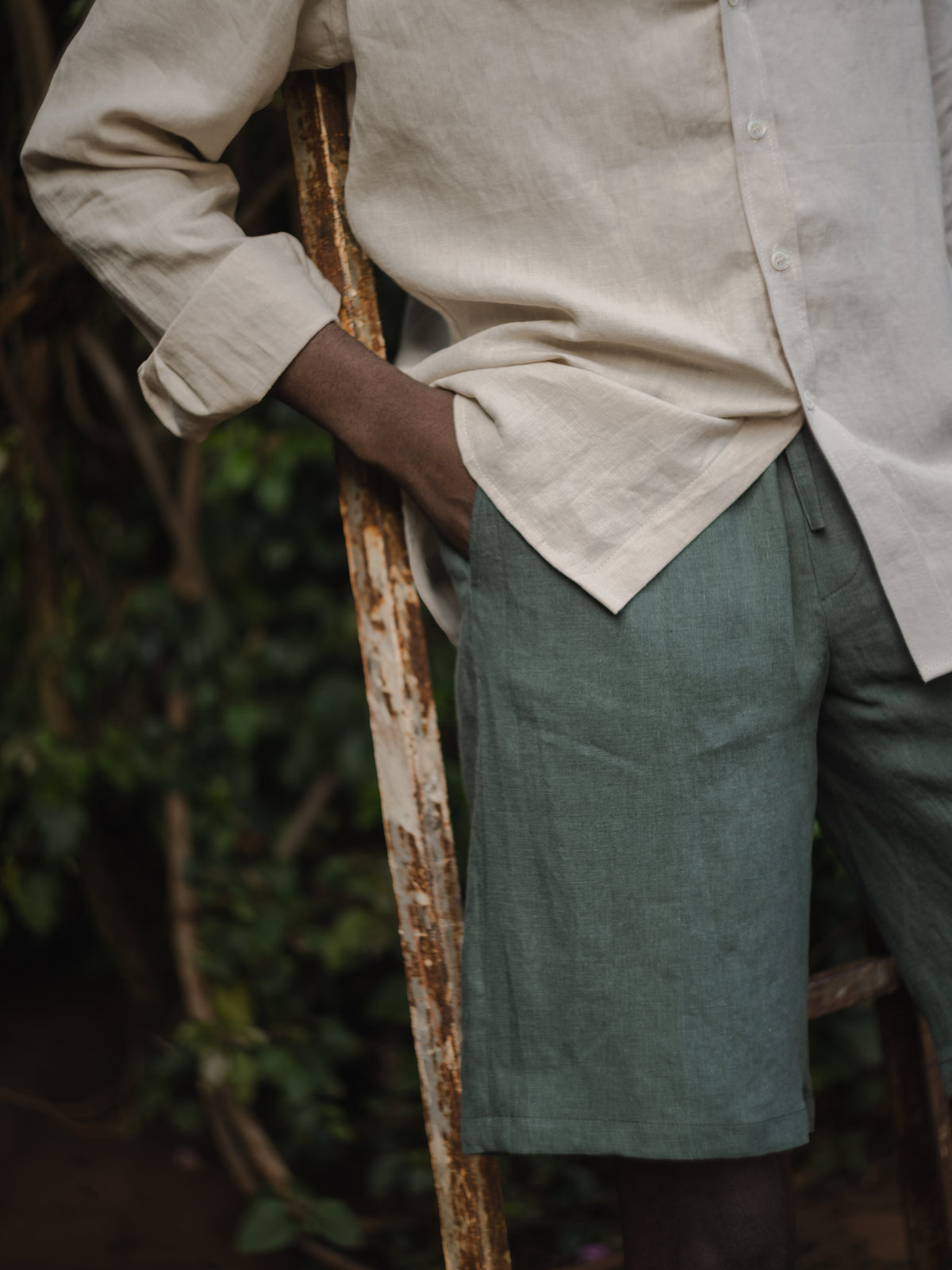 Sand Spread Collar Linen Shirt